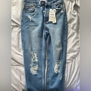 Mom Fit Ripped Jeans Zara